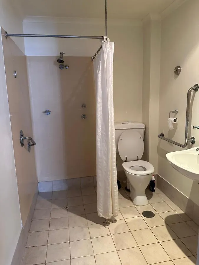 Omah Adelaide Apartment